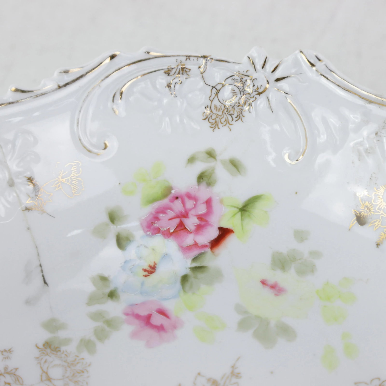 Bavarian White Embossed Porcelain Dinnerware Set With Roses & Gold Trim - 5