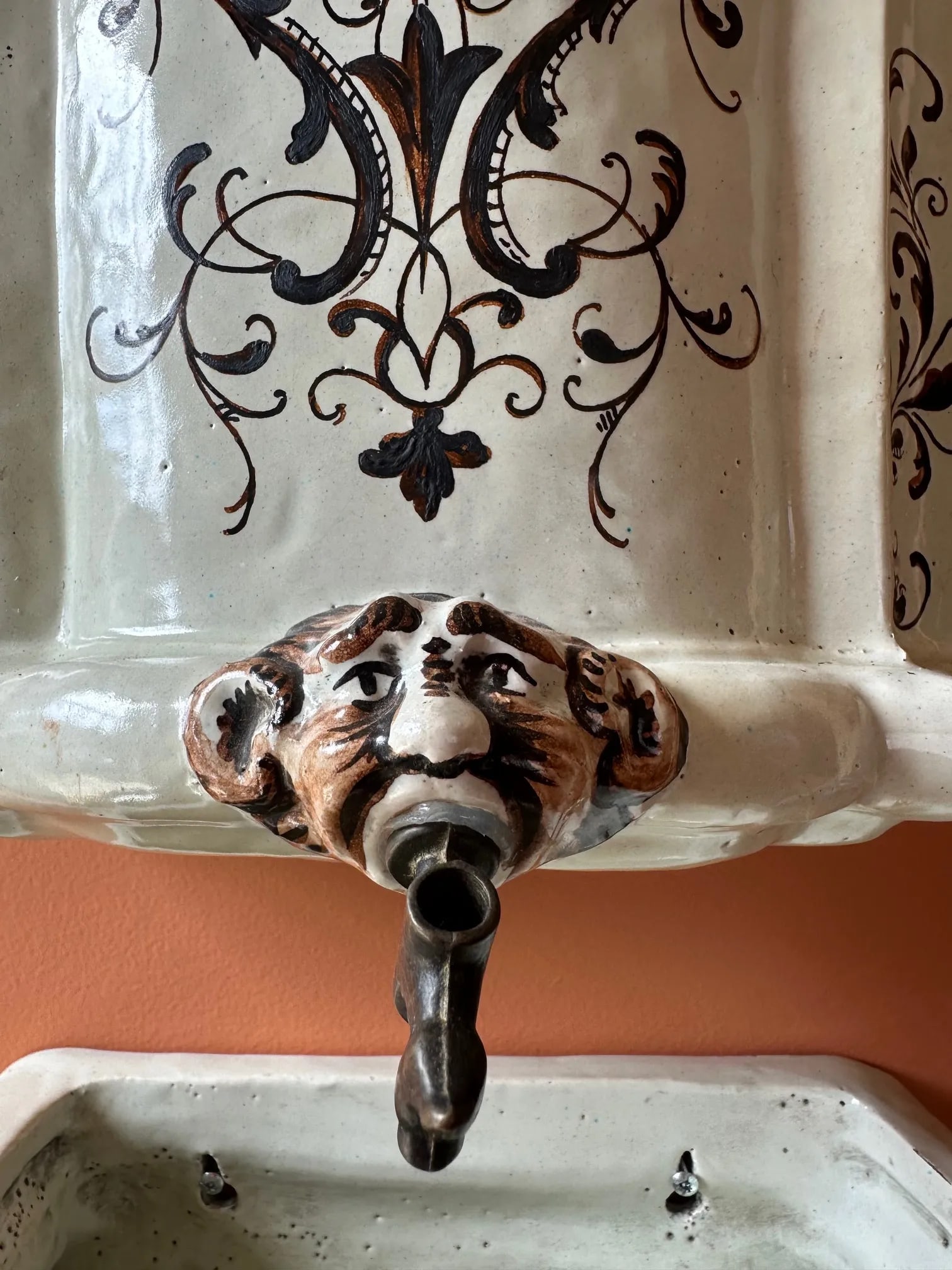 Italian Ceramic Lavabo - 3