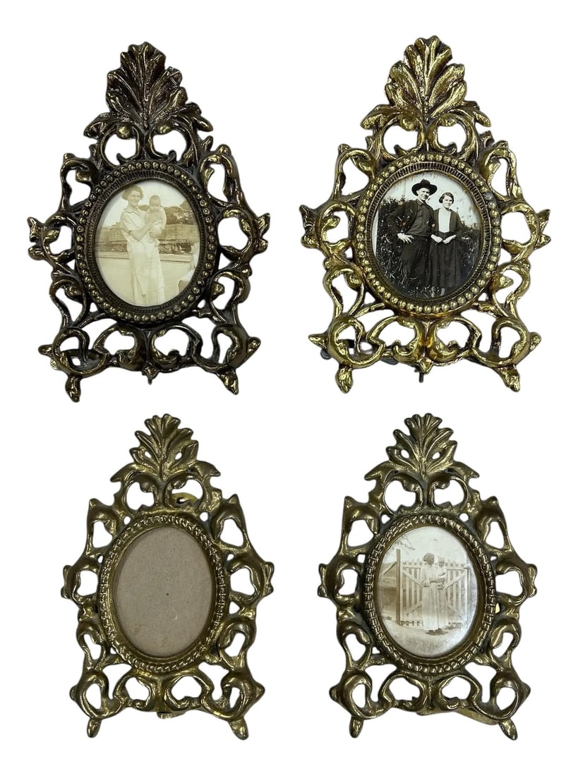 Vintage Brass Rococo Style Oval Wall or Table Top Picture Frames - Set of 4 (1 of 3)