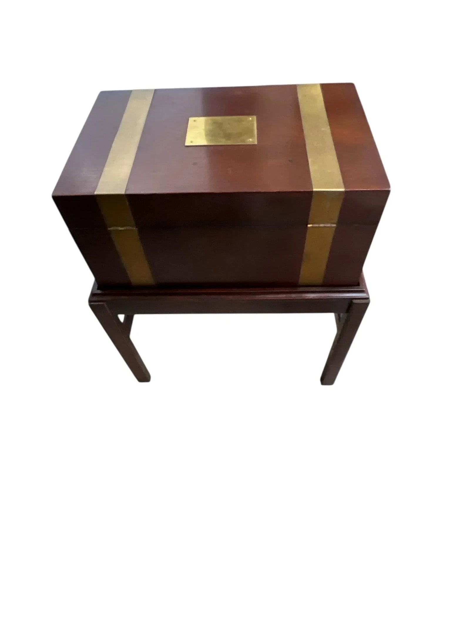 Vintage Campaign Style Hinged Lid Cellarette Box on Stand With Key - 3
