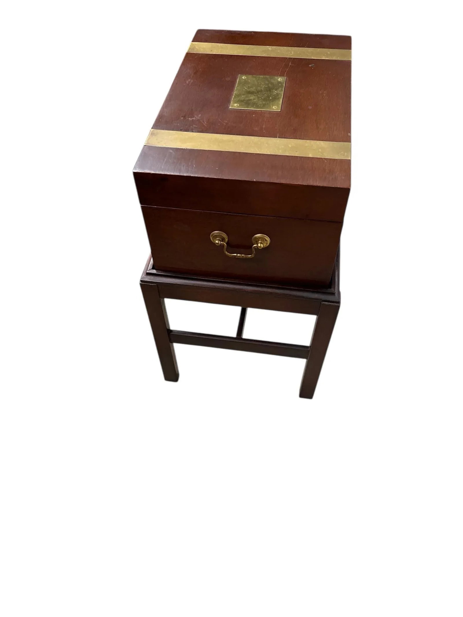 Vintage Campaign Style Hinged Lid Cellarette Box on Stand With Key - 4