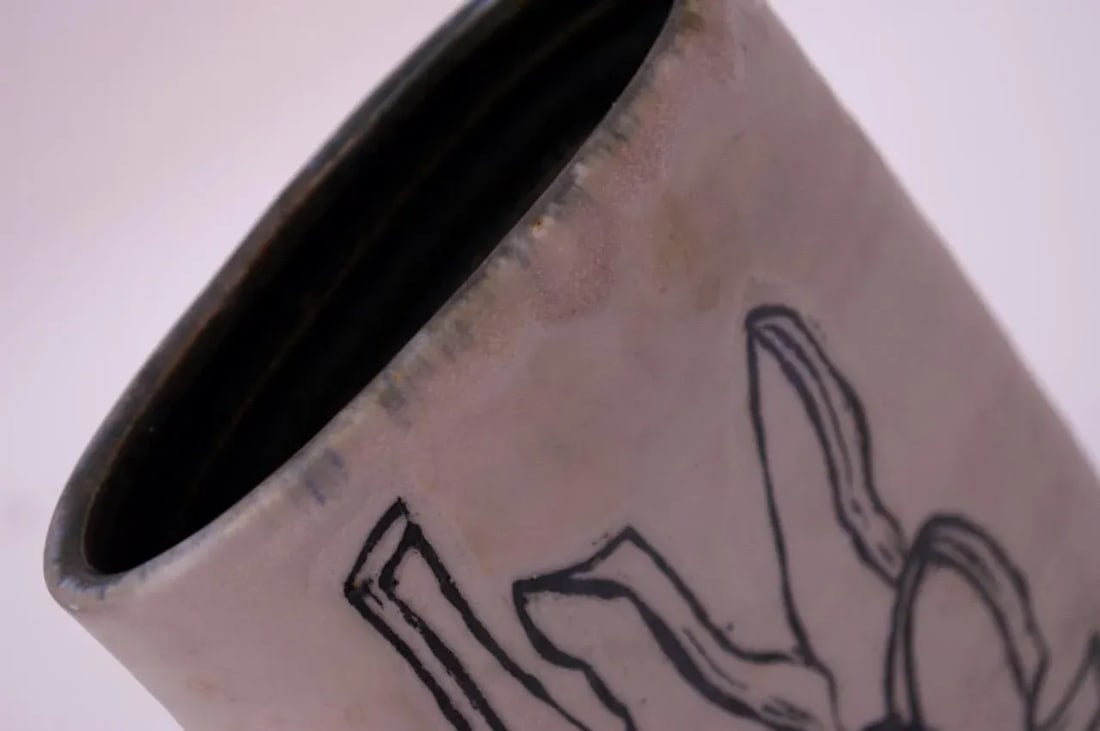 1976 Studio Stoneware Black and White Abstract Floral Vase Signed Pollack - 7