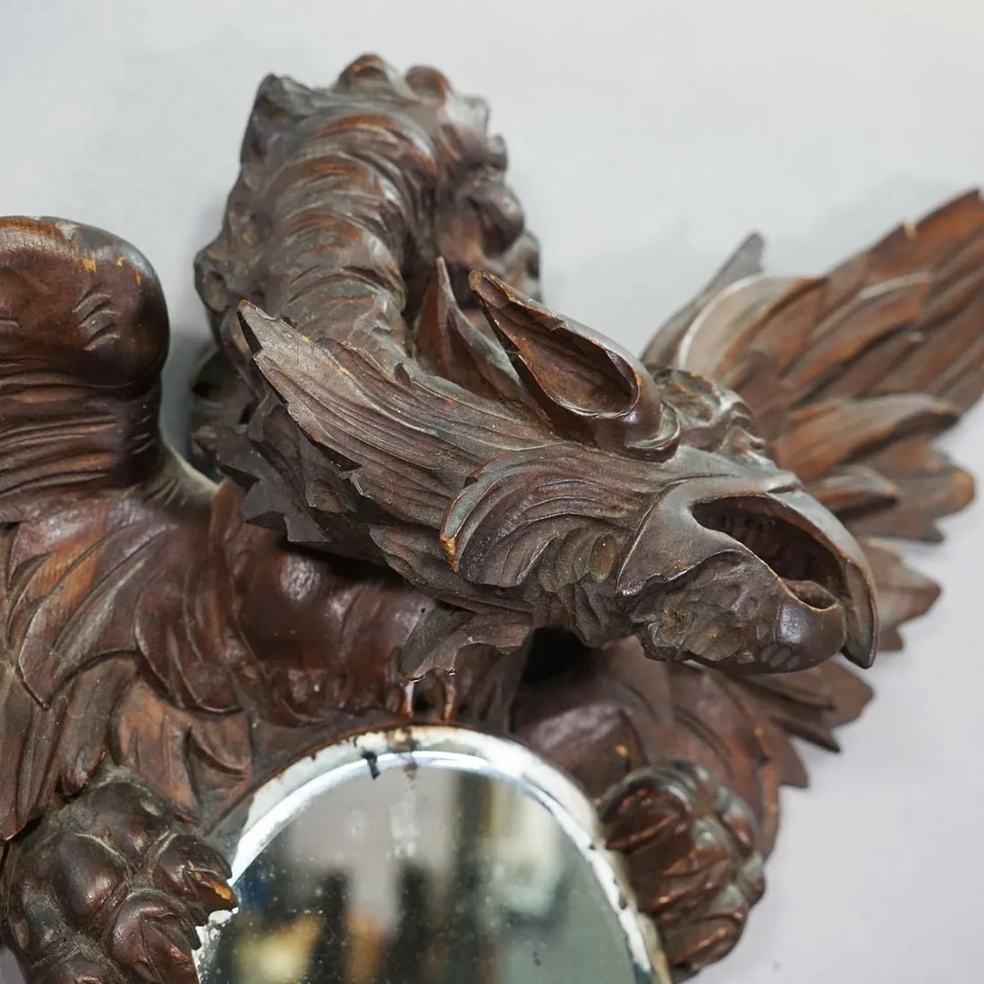 Victorian Mirror With Carved Dragon in the Manner of Gabriel Viardot Ca. 1880 - 13