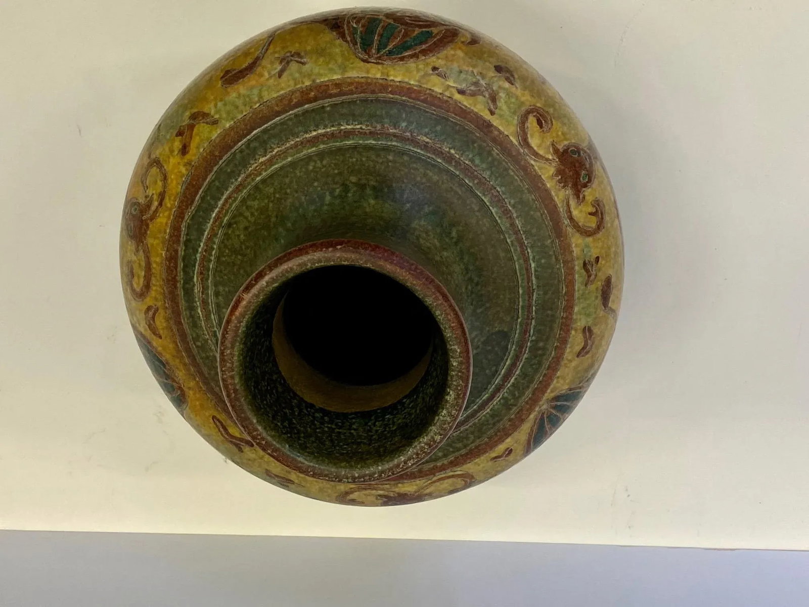 Largely Incised Italian Pottery Vase - 5