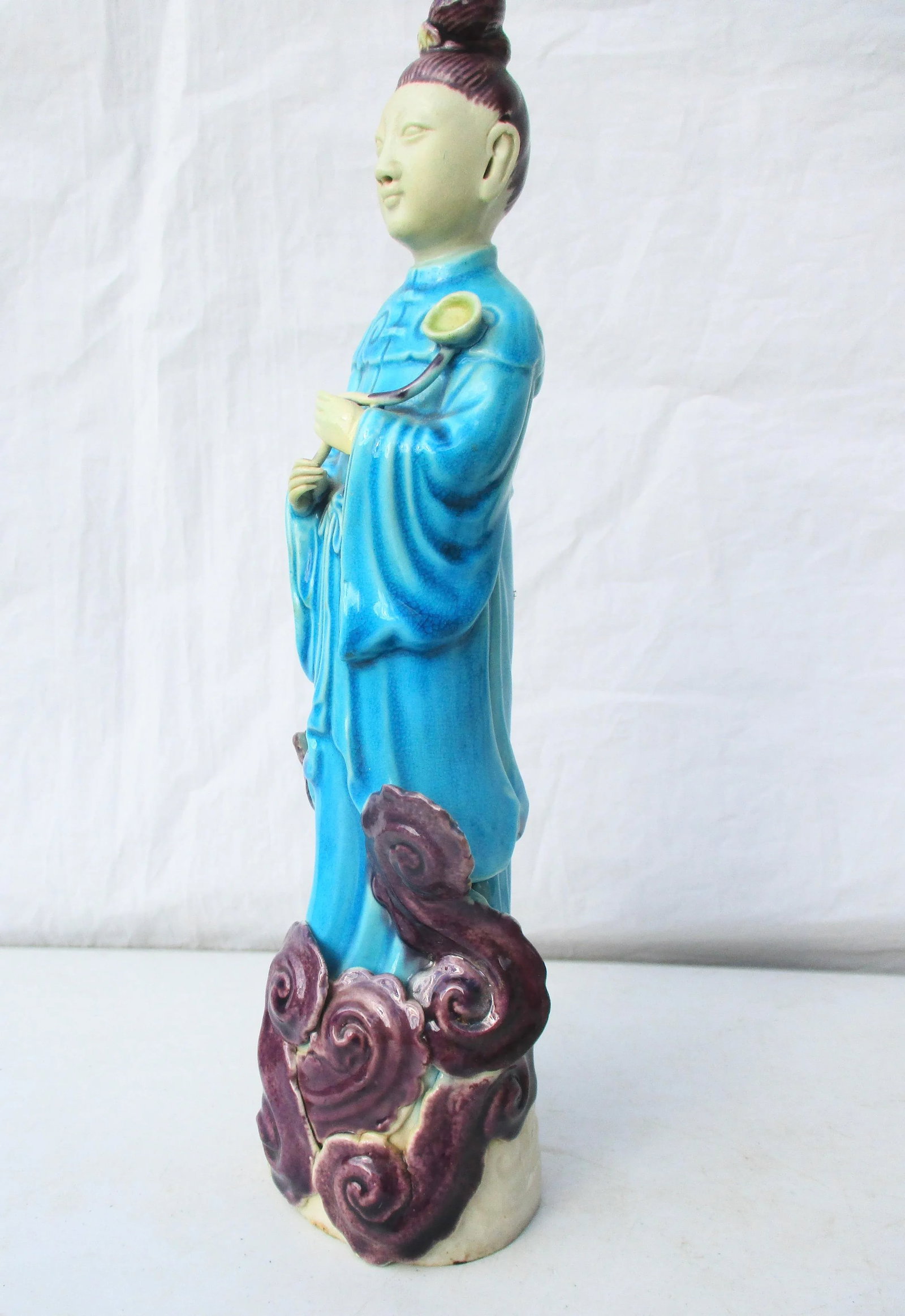 Chinese Aubergine Turquoise Immortal on Clouds Porcelain - 2
