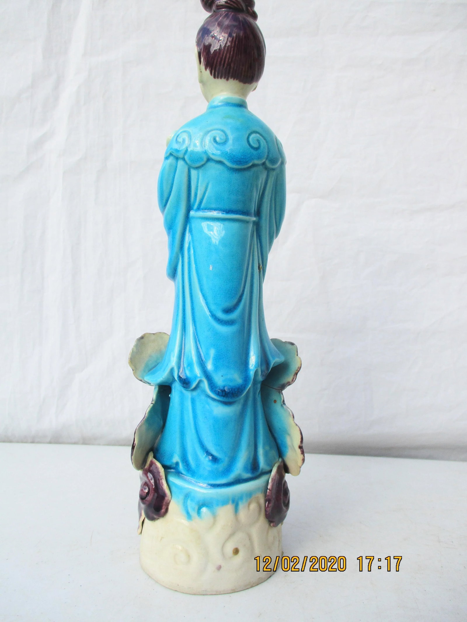 Chinese Aubergine Turquoise Immortal on Clouds Porcelain - 3