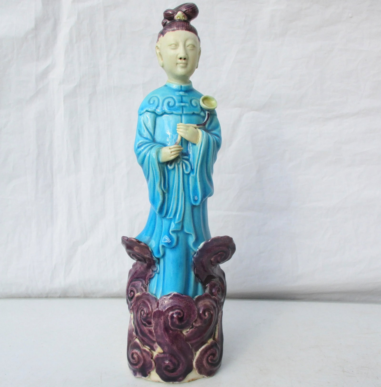 Chinese Aubergine Turquoise Immortal on Clouds Porcelain - 8