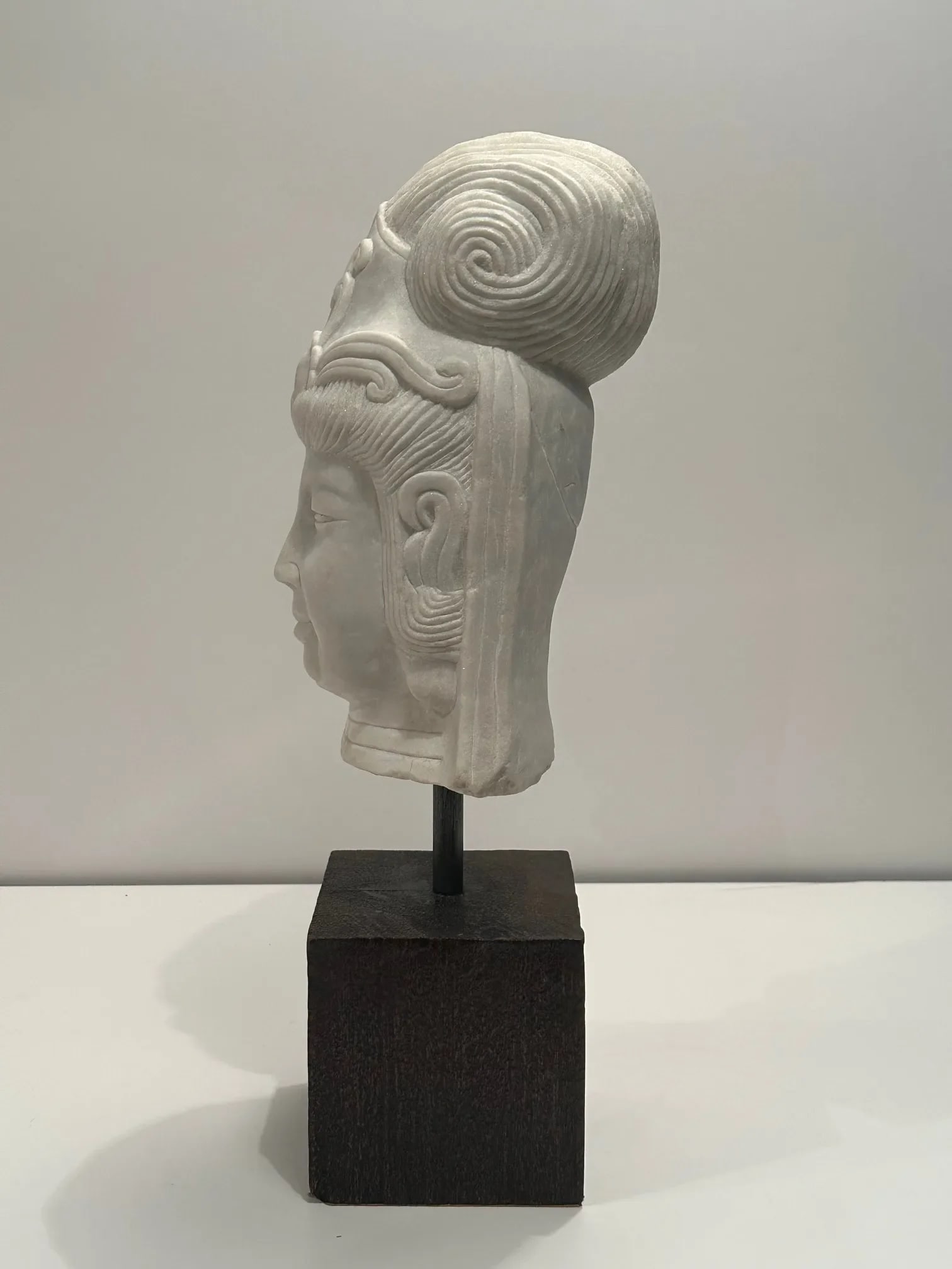 Carved Marble Bust of Quan Yin Figure on Custom Stand - 2