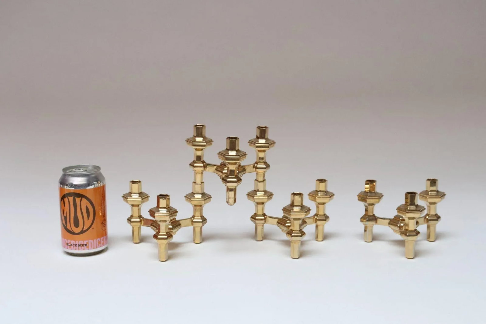 Set of Four Hexagonal-Form Stackable Brass Candleholders by Nagel Geschenke - 10