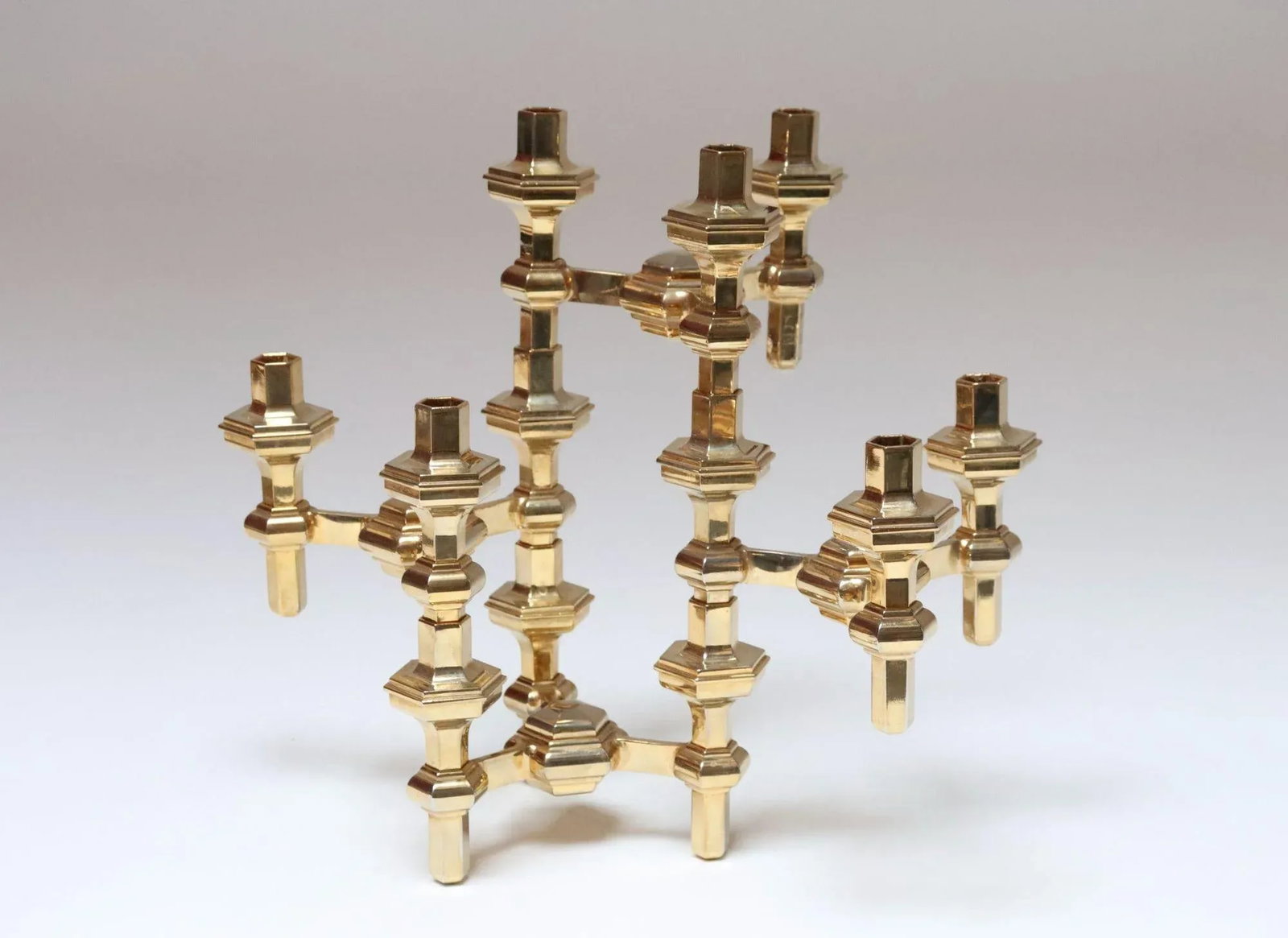 Set of Four Hexagonal-Form Stackable Brass Candleholders by Nagel Geschenke - 2