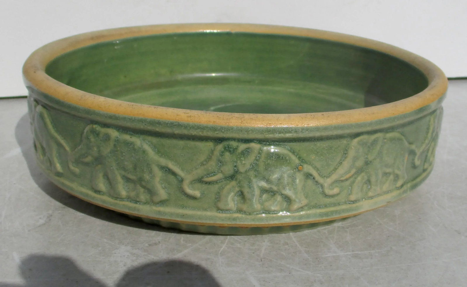 Vintage 30s' McCoy Tray Vase Elephant Parade - 4