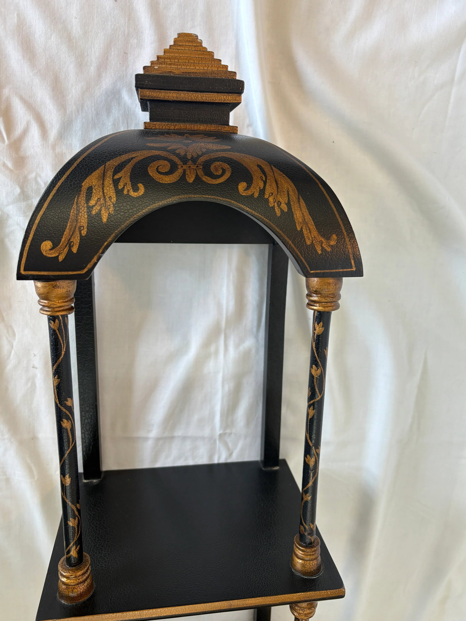 Wall Chinoiserie Three Tier Shelf - 6