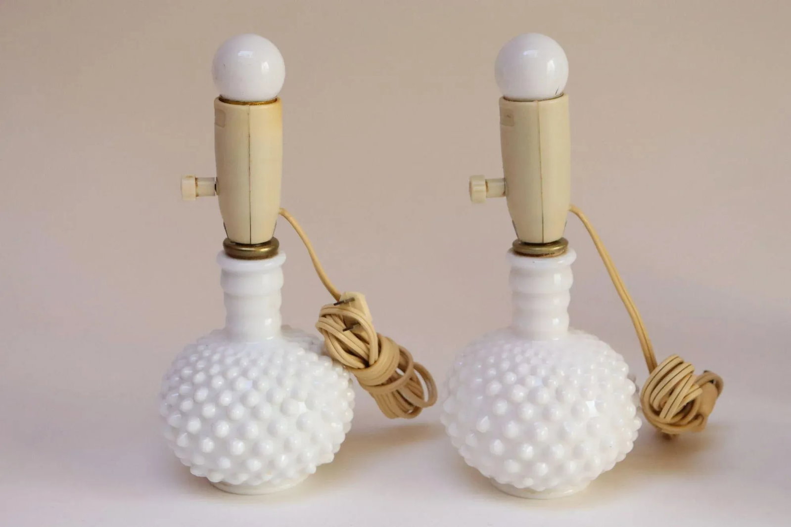 Pair of Petite Mid-Century Modern Hobnail Milk Glass Boudoir Bedside Table Lamps - 3