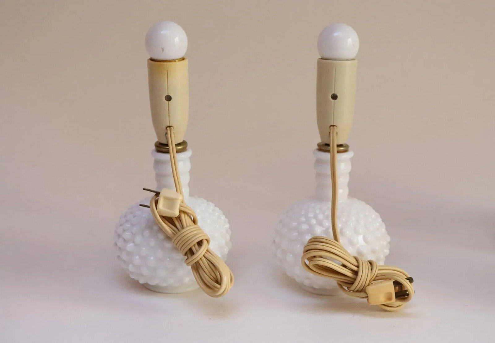 Pair of Petite Mid-Century Modern Hobnail Milk Glass Boudoir Bedside Table Lamps - 5