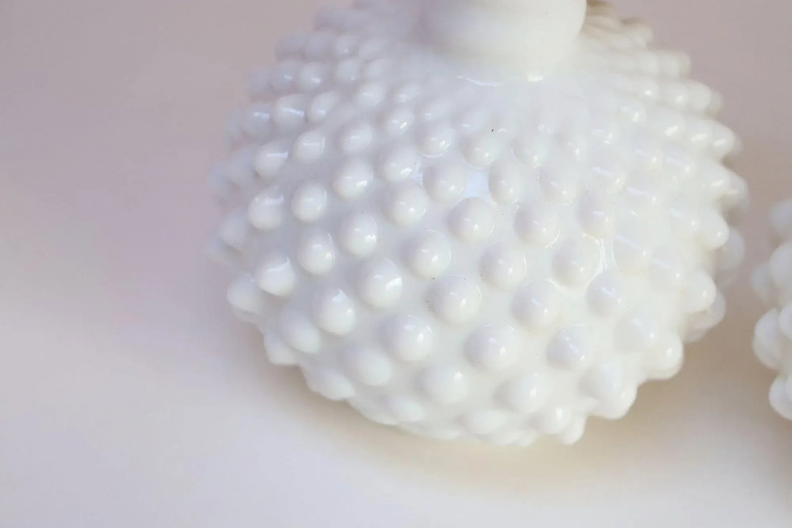 Pair of Petite Mid-Century Modern Hobnail Milk Glass Boudoir Bedside Table Lamps - 9