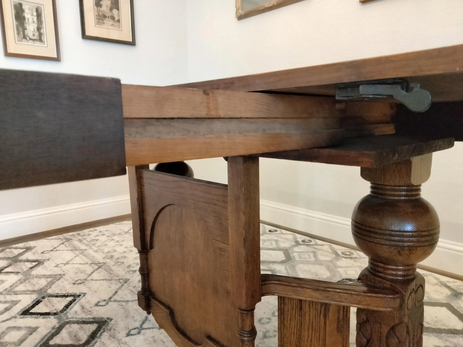 1880s Golden Oak Gilded Age Custom Made Dining Set With 10 Chairs - 10