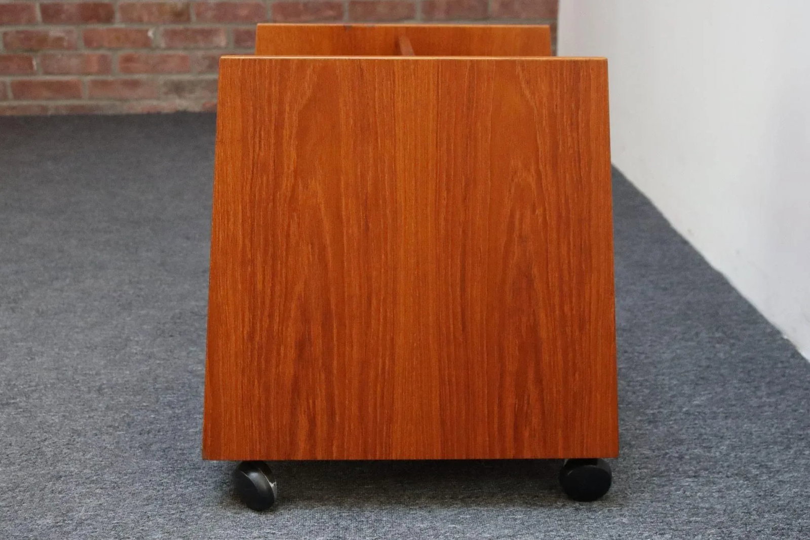 Norwegian Modern Magazine Rack on Casters by Rolf Hesland for Bruksbo in Teak - 3