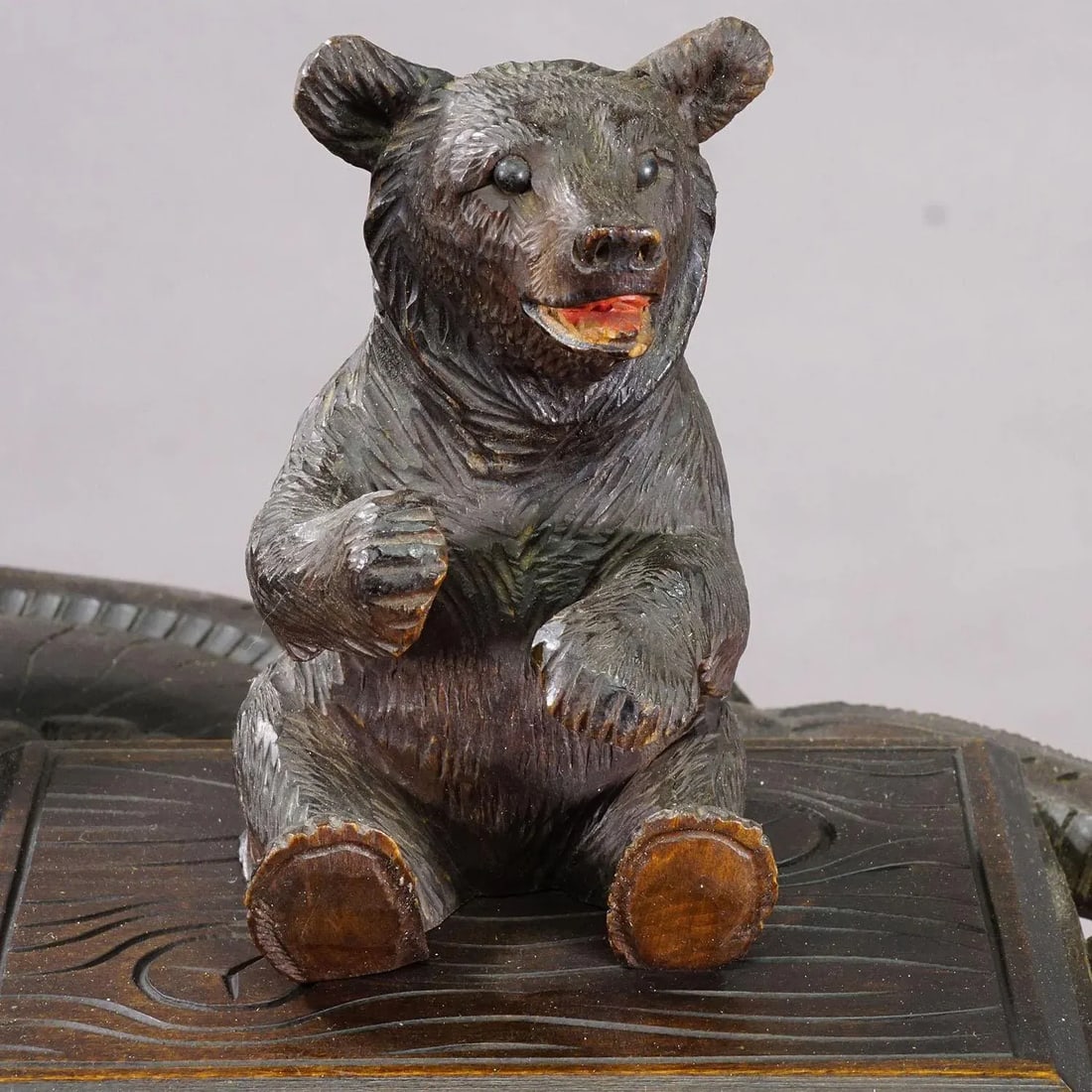 Antique Black Forest Carved Bear Smoking / Side Table, Ca. 1900 - 4