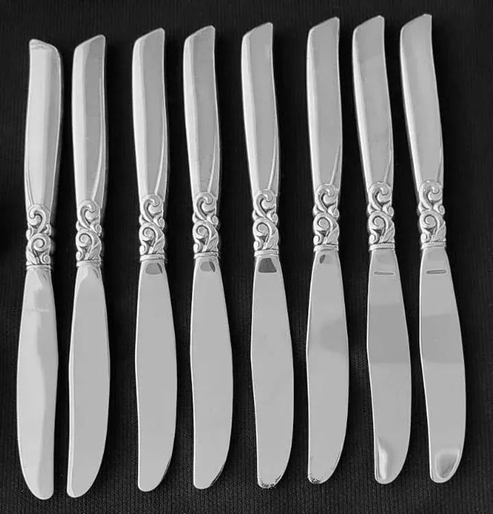 1950s Traditional South Seas Silverplate 1955) by Oneida Silver Flatware in Wooden Chest - 56 PCS - 7