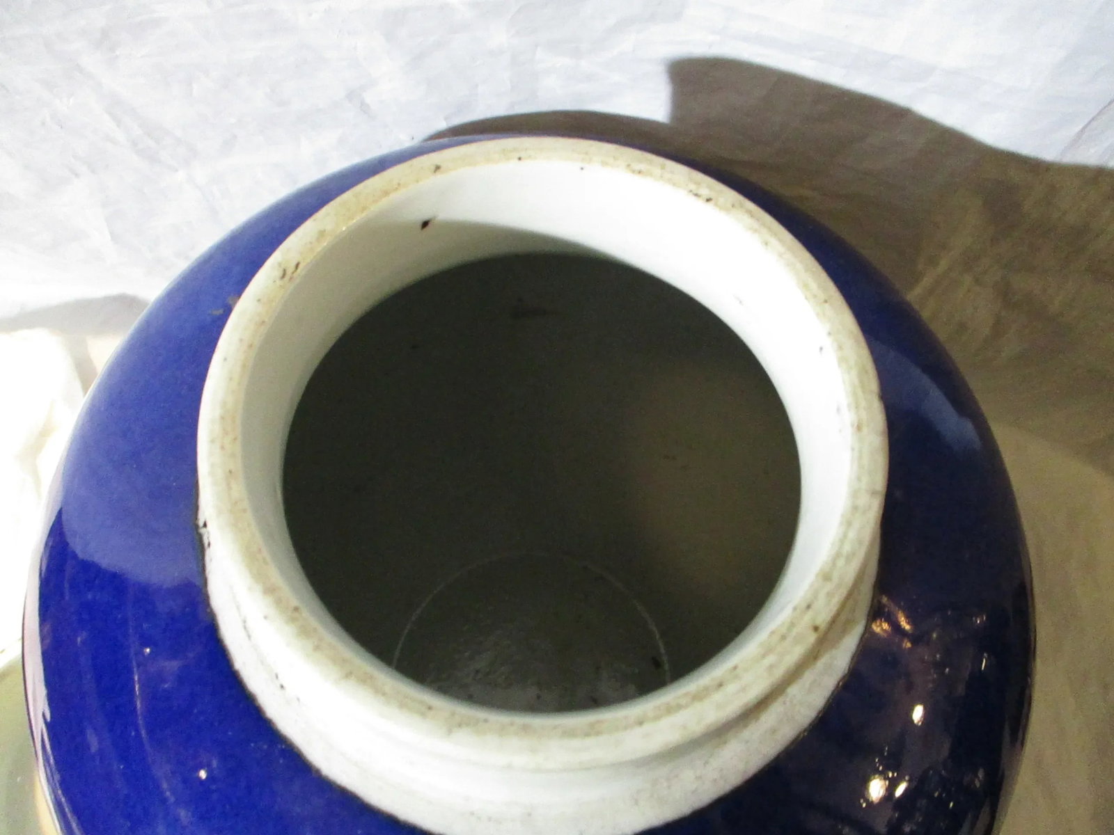 Antique Chinese Blue Glazed Porcelain Ginger Jar - 4