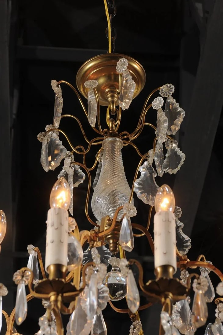 French Late 19th Century Crystal 12-Light Chandelier with Brass Armature - 2