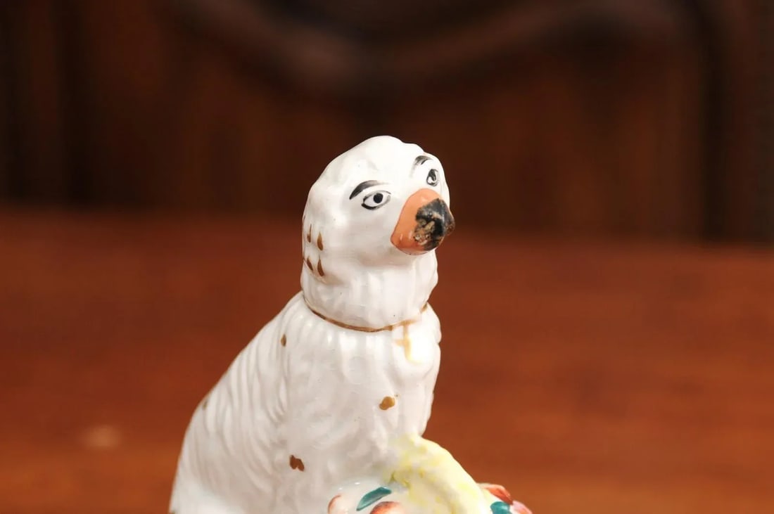 Mid 20th Century Petite English Michael Davis Porcelain Dog with Fruit Basket and Blue Oval Base - 5