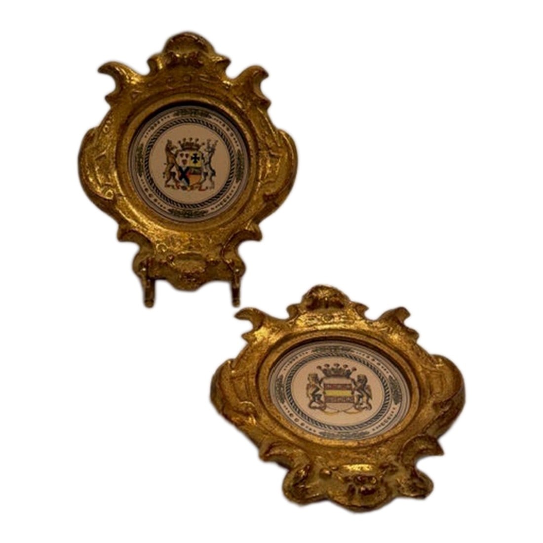 Lion Motif Crests in Gilded Frames -a Pair (1 of 6)