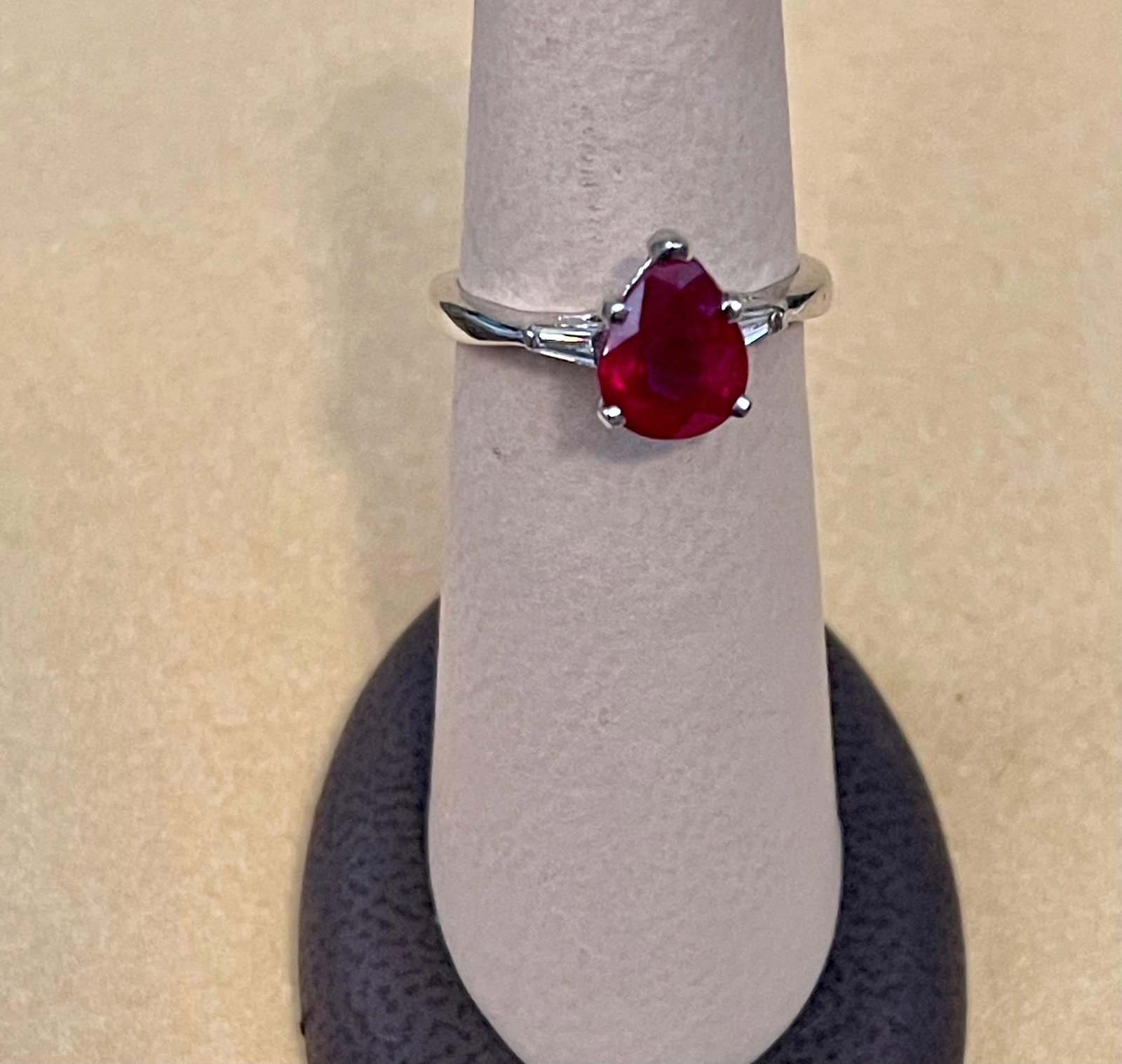 Pear Shape 2 Carat Treated Ruby & Diamond 14 Karat White Gold Ring - 6