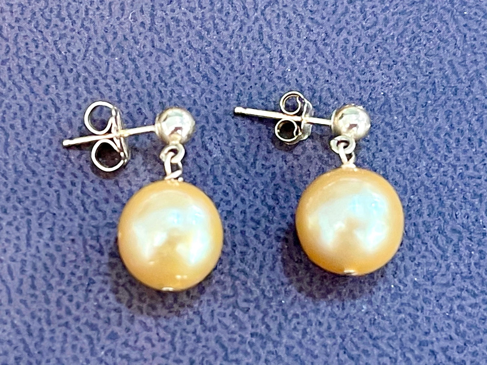 Golden South Sea Pearl Dangling Earrings 14 Karat Yellow Gold - 17
