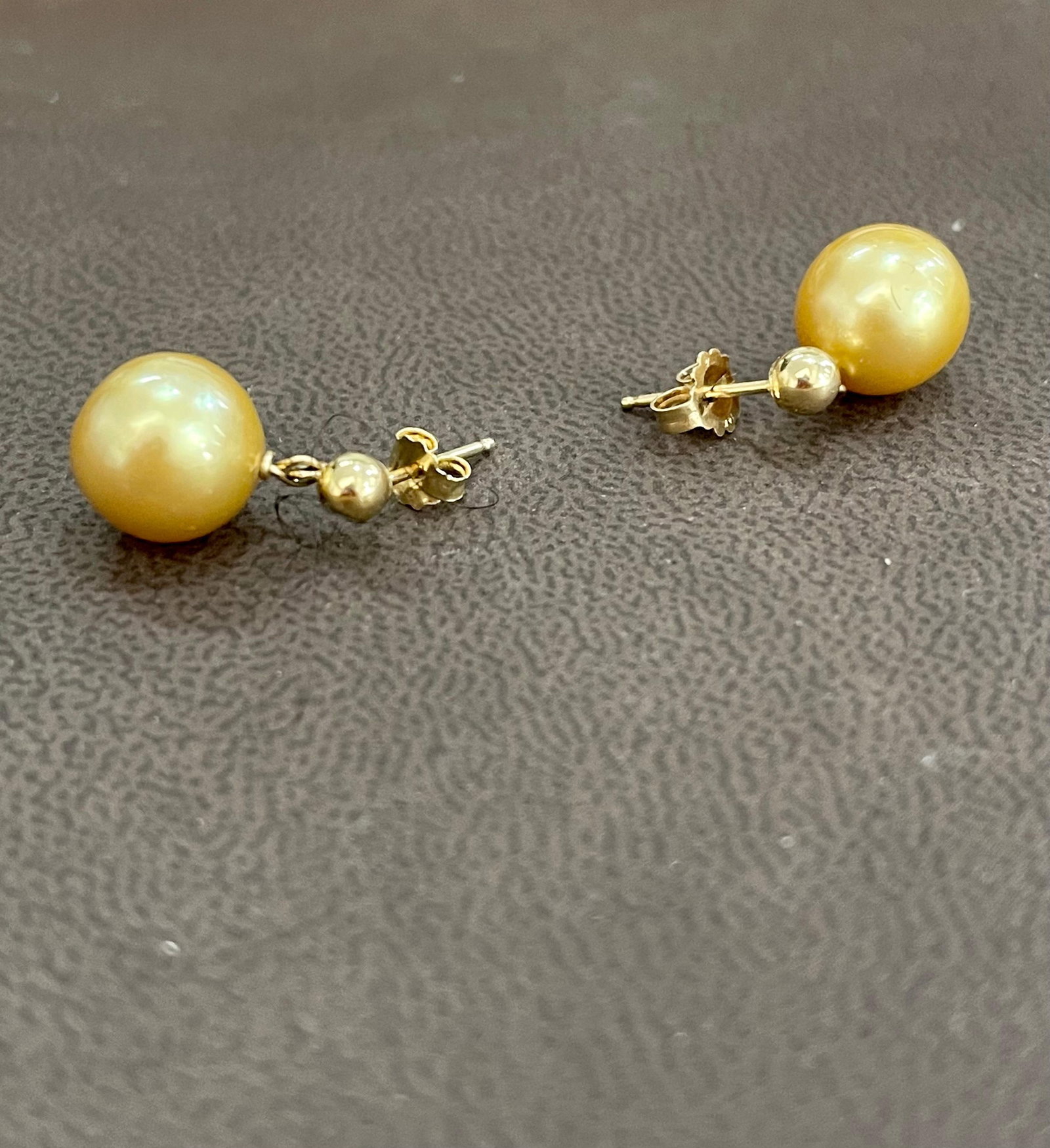 Golden South Sea Pearl Dangling Earrings 14 Karat Yellow Gold - 7