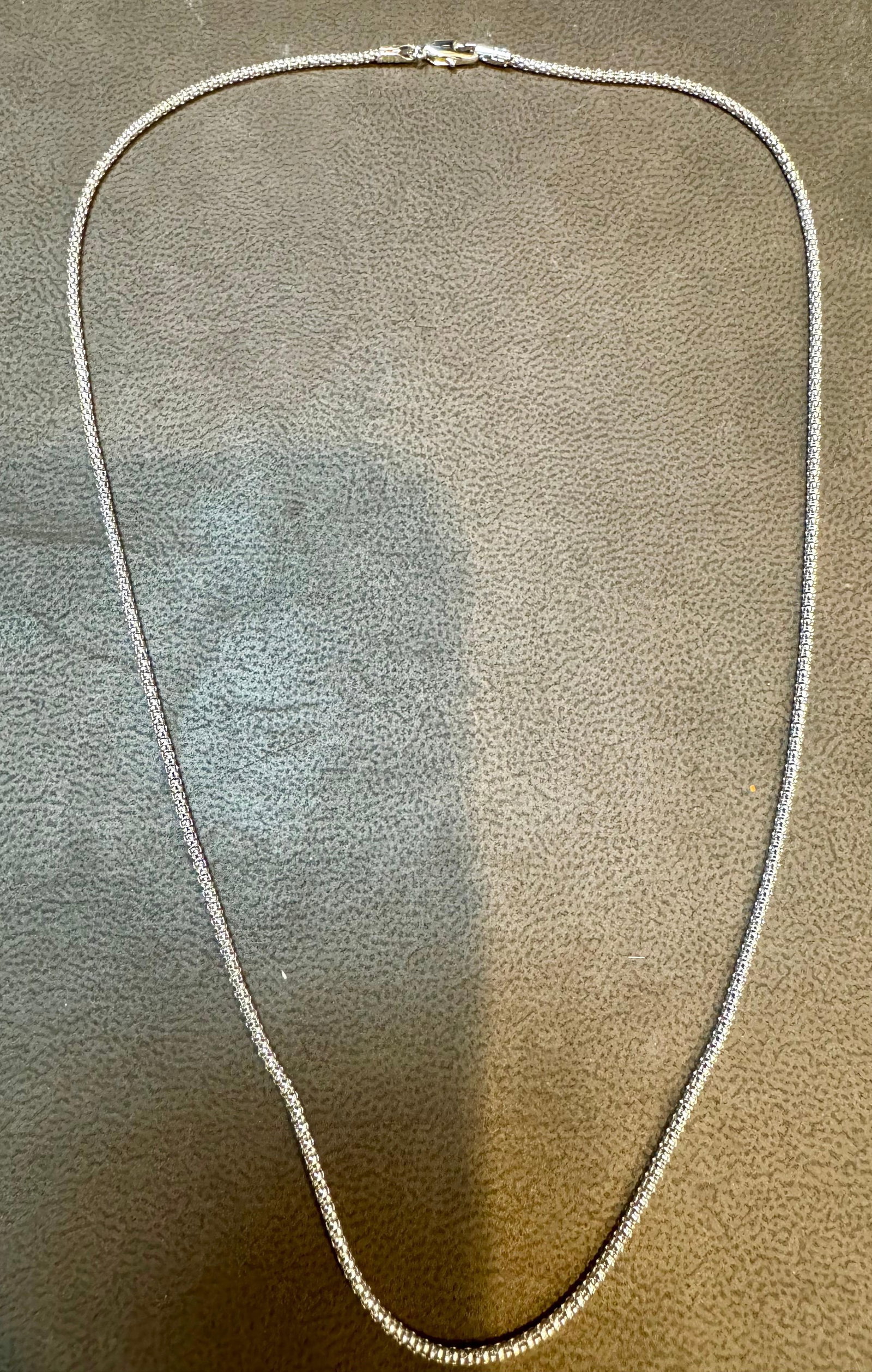Vintage Unisex 14kt White Gold 17 Inch long Chain 1.6 mm, Italian , 3.8 gm - 5