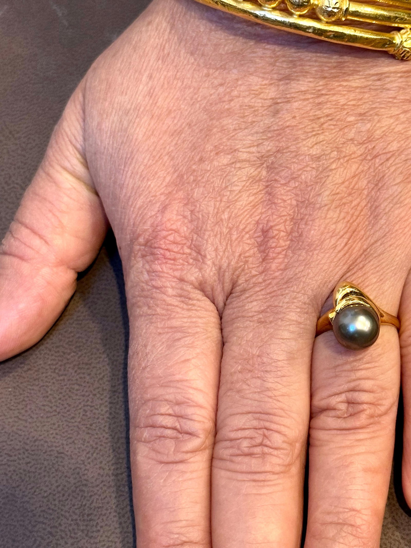 Black Tahitian Pearl 9.3 MM Cocktail Ring 18 Karat Yellow Gold - 12