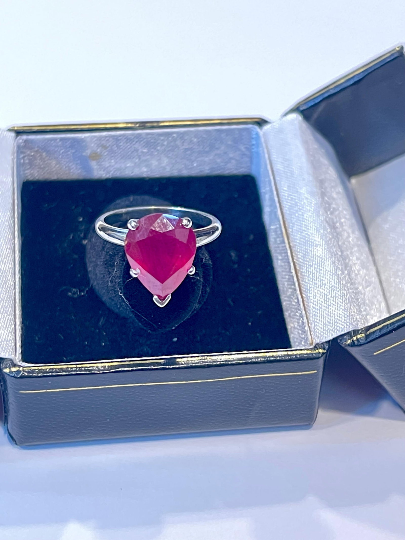 Pear Shape 4.5 Carat Treated Ruby 14 Karat White Gold Ring - 9