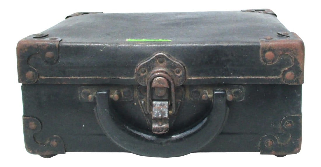 Vintage Line-Mans Tool Box (1 of 13)