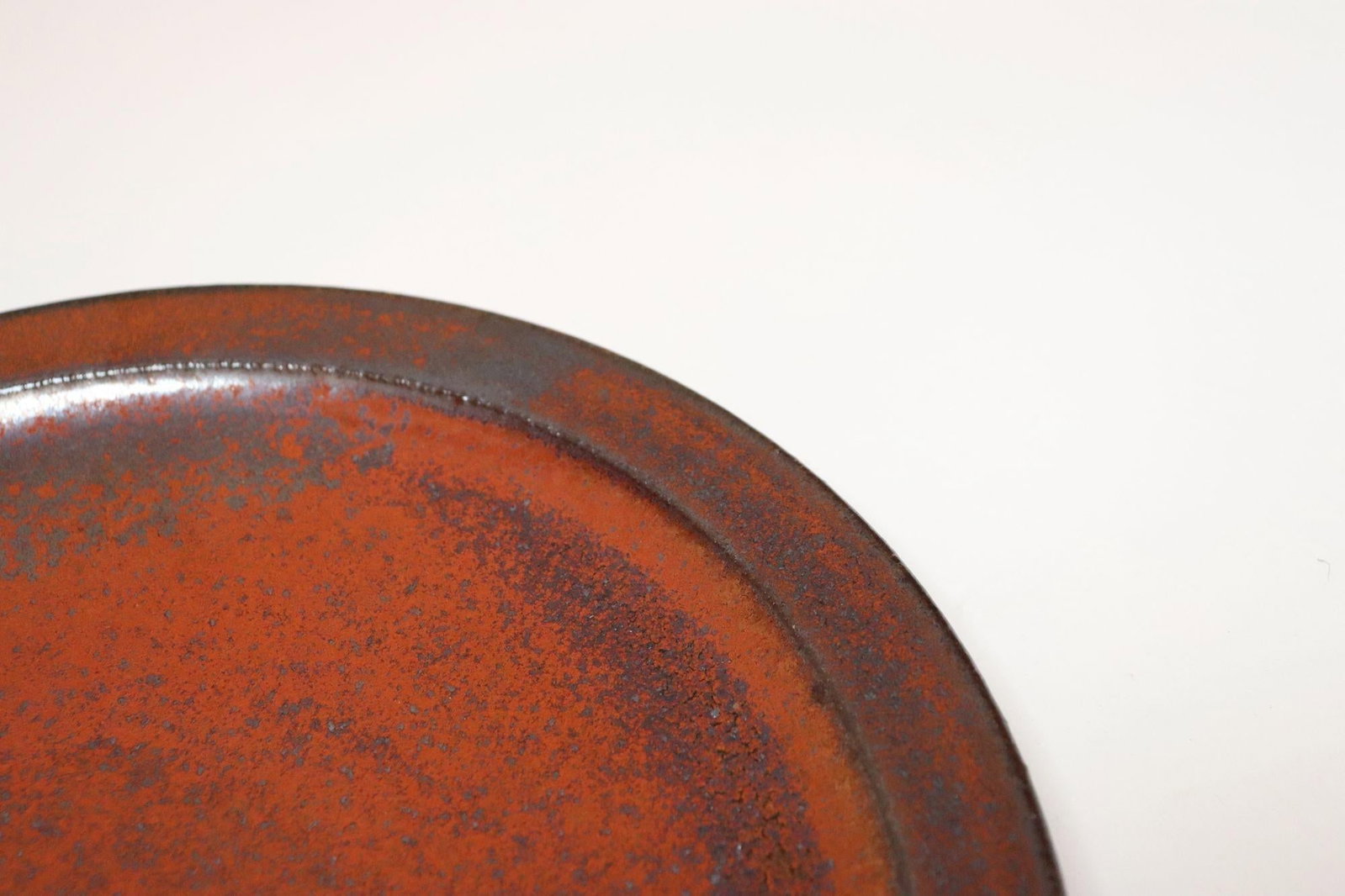 Vintage Studio Pottery Charger in Metallic Gray and Red Glaze by Deanna Nichols - 10