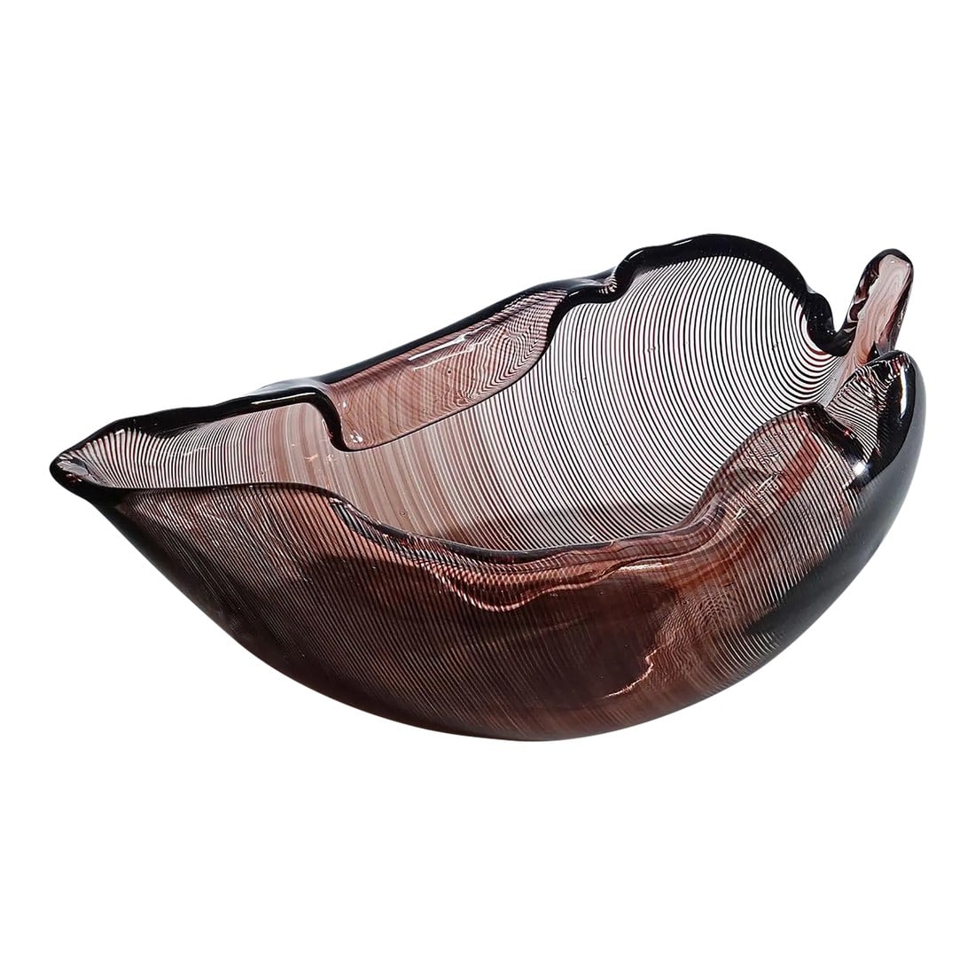 Vintage Tessuto Bowl by Tyra Lundgren for Venini, Murano: Vintage Tessuto Bowl by Tyra Lundgren for Venini, Murano A large tessuto glass bowl made of transparent glass decorated with fine red canes and an iridized surface. The bowl has a wavy rim which is