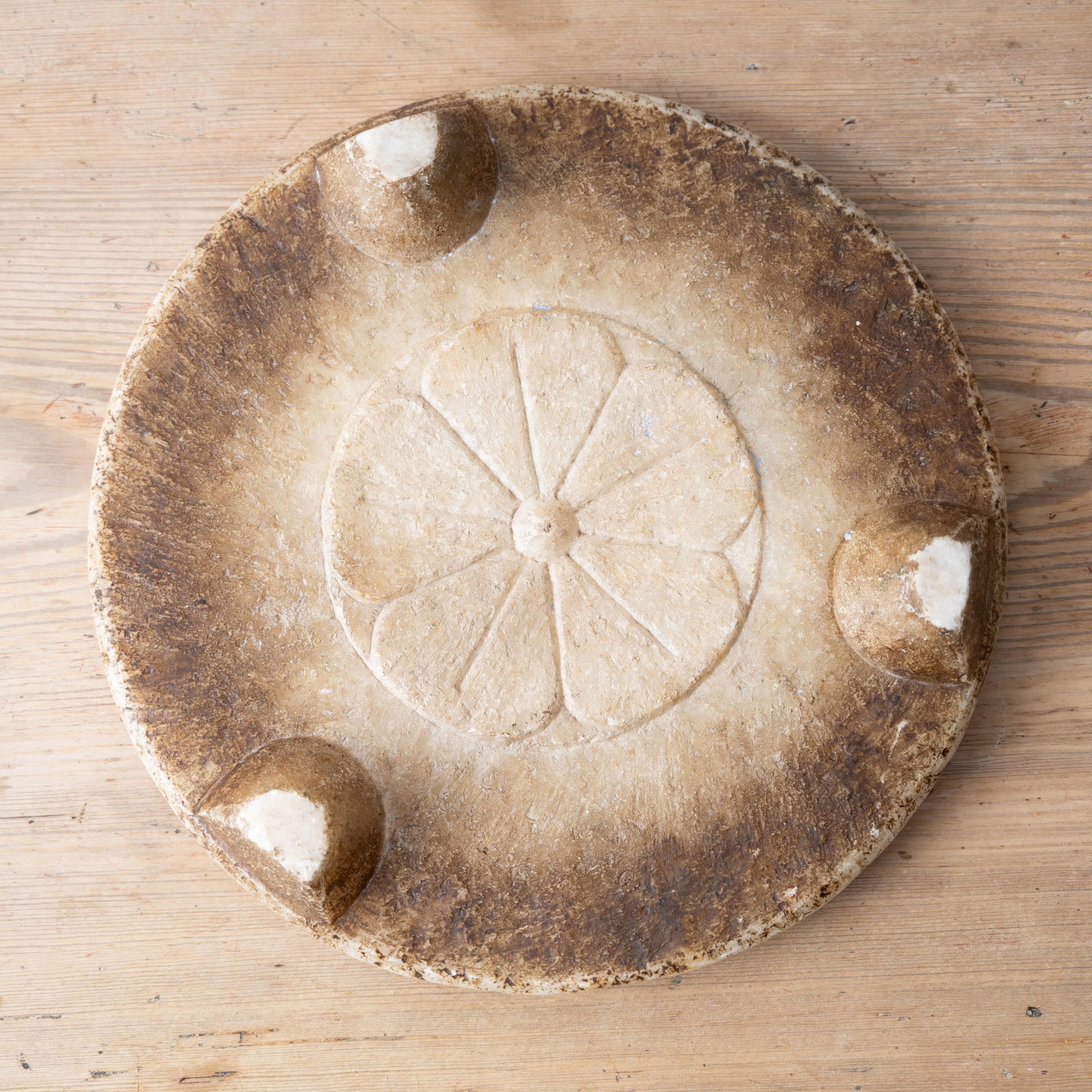 Indian Marble Chapati Riser, c.1900 - 3