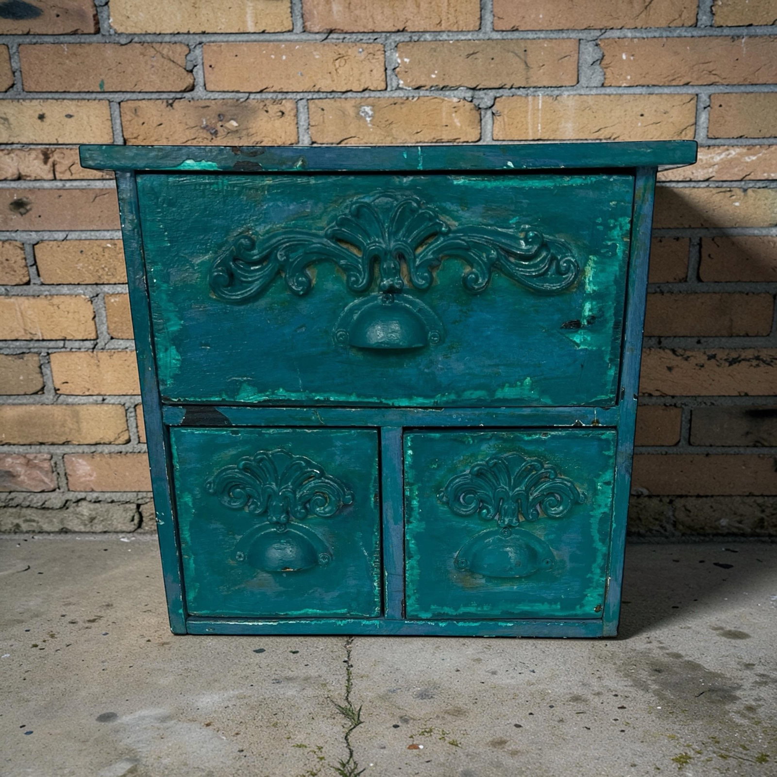 Vintage Salesman Sample Style Tabletop Three Drawer Storage Box - 2