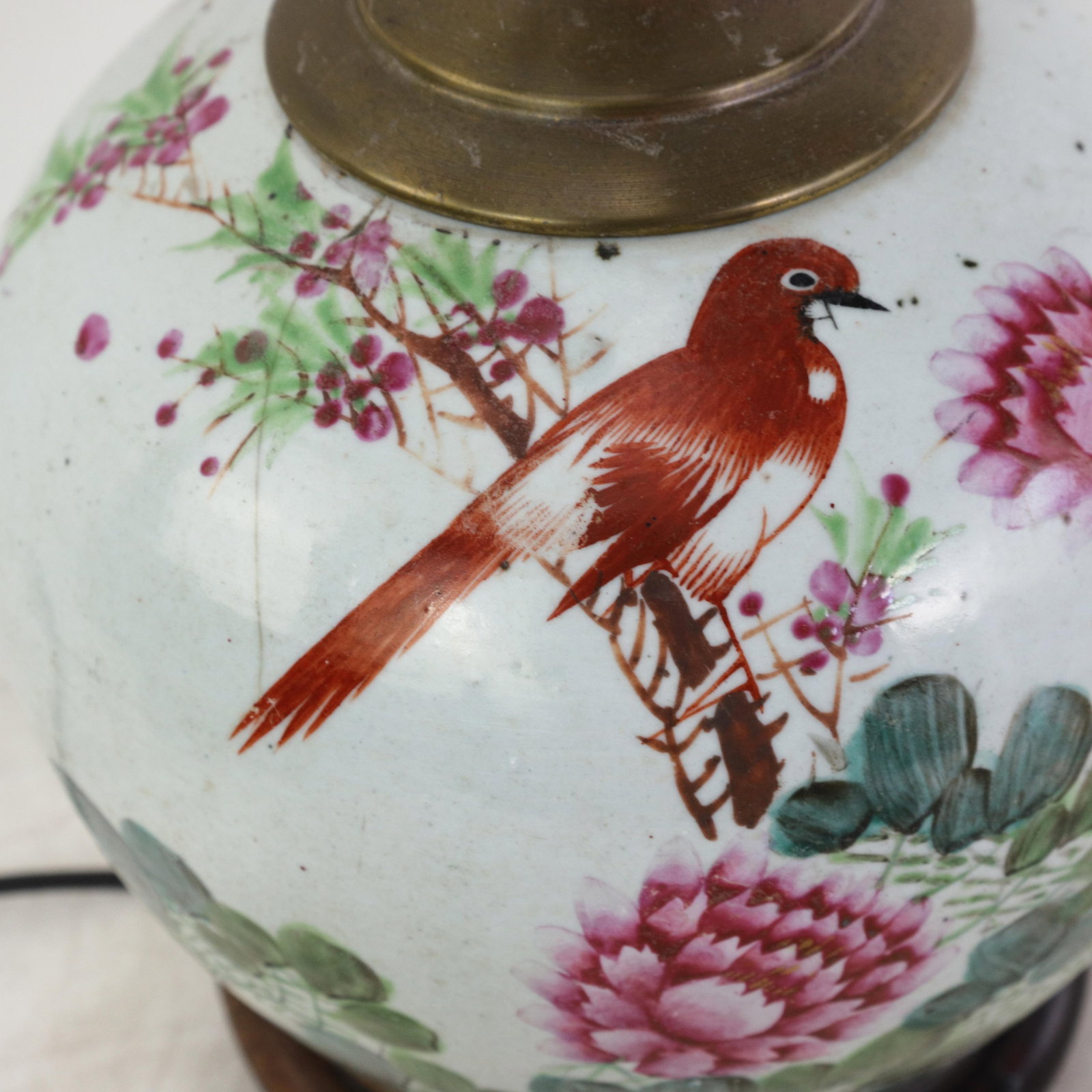Famille Rose Antique Porcelain Vase Table Lamp With Bird and Peony Motif on Wood Base - 7