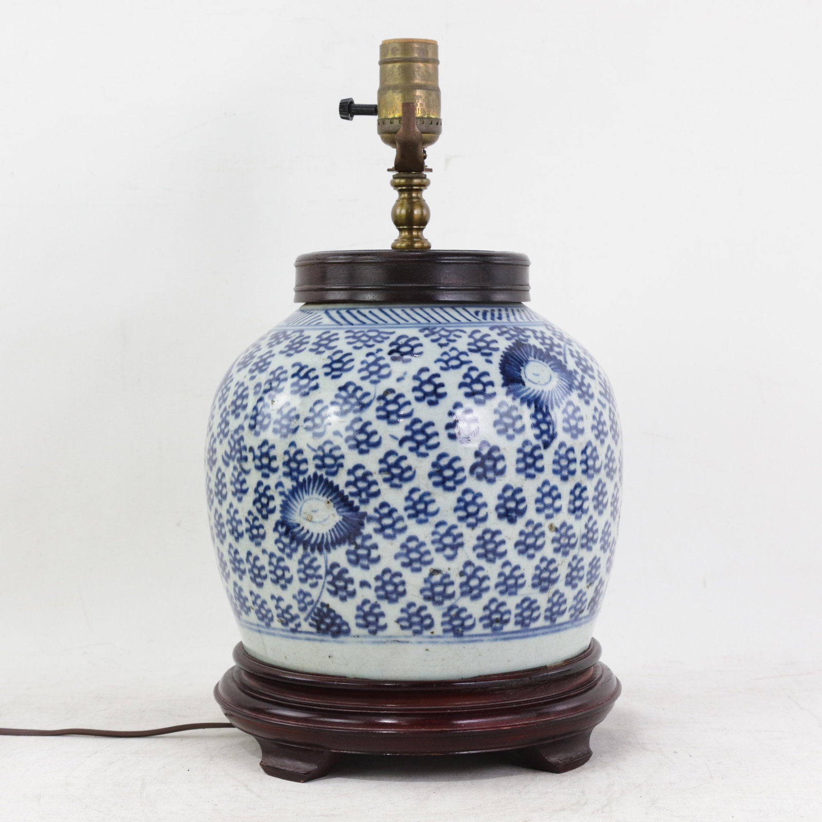 Antique Blue and White Porcelain Ginger Jar Table Lamp With Cobalt Floral and Medallion Motif - 5