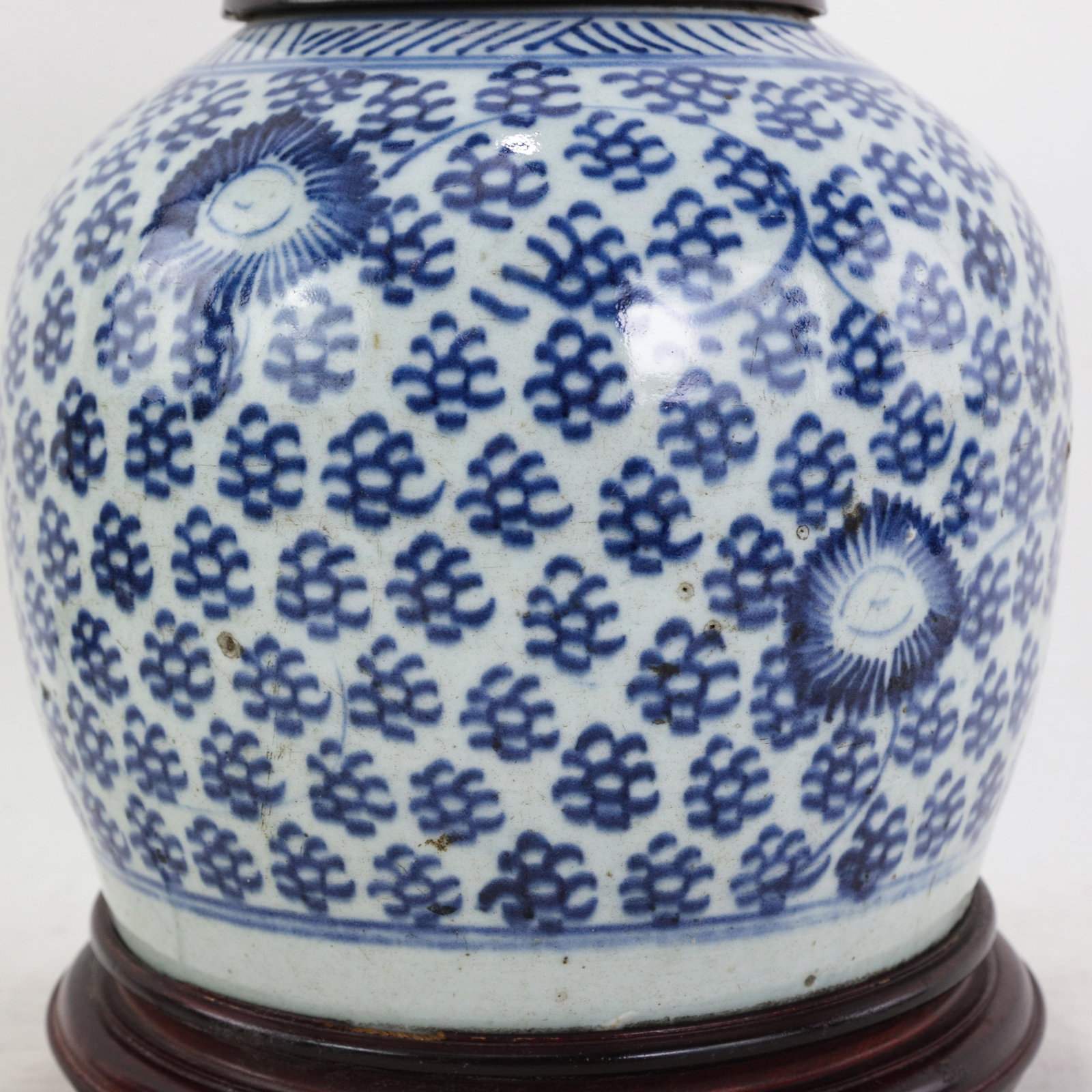 Antique Blue and White Porcelain Ginger Jar Table Lamp With Cobalt Floral and Medallion Motif - 6