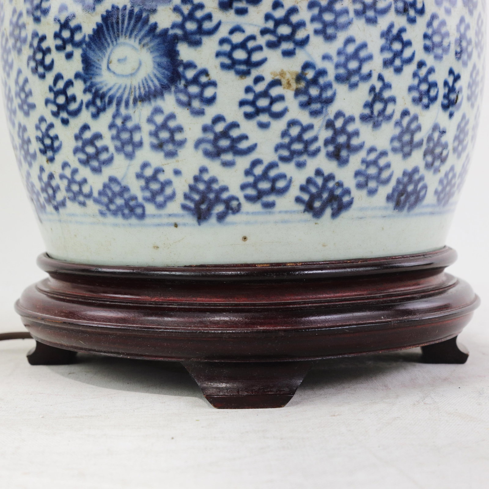 Antique Blue and White Porcelain Ginger Jar Table Lamp With Cobalt Floral and Medallion Motif - 7