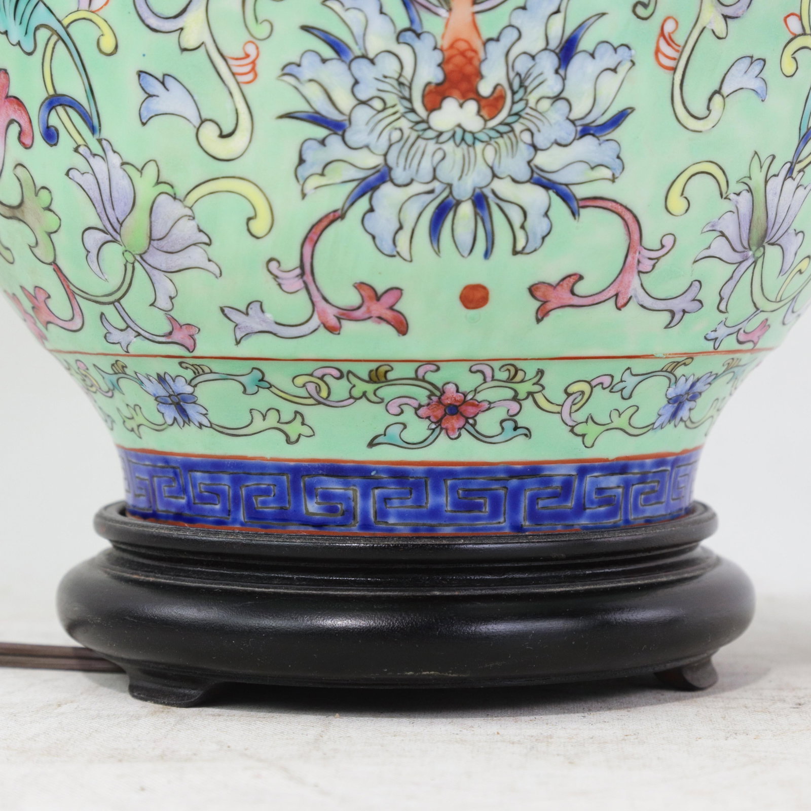 Vintage Chinese Famille Rose Lime Green Porcelain Vase Lamp With Lotus and Peony Scrollwork - 10