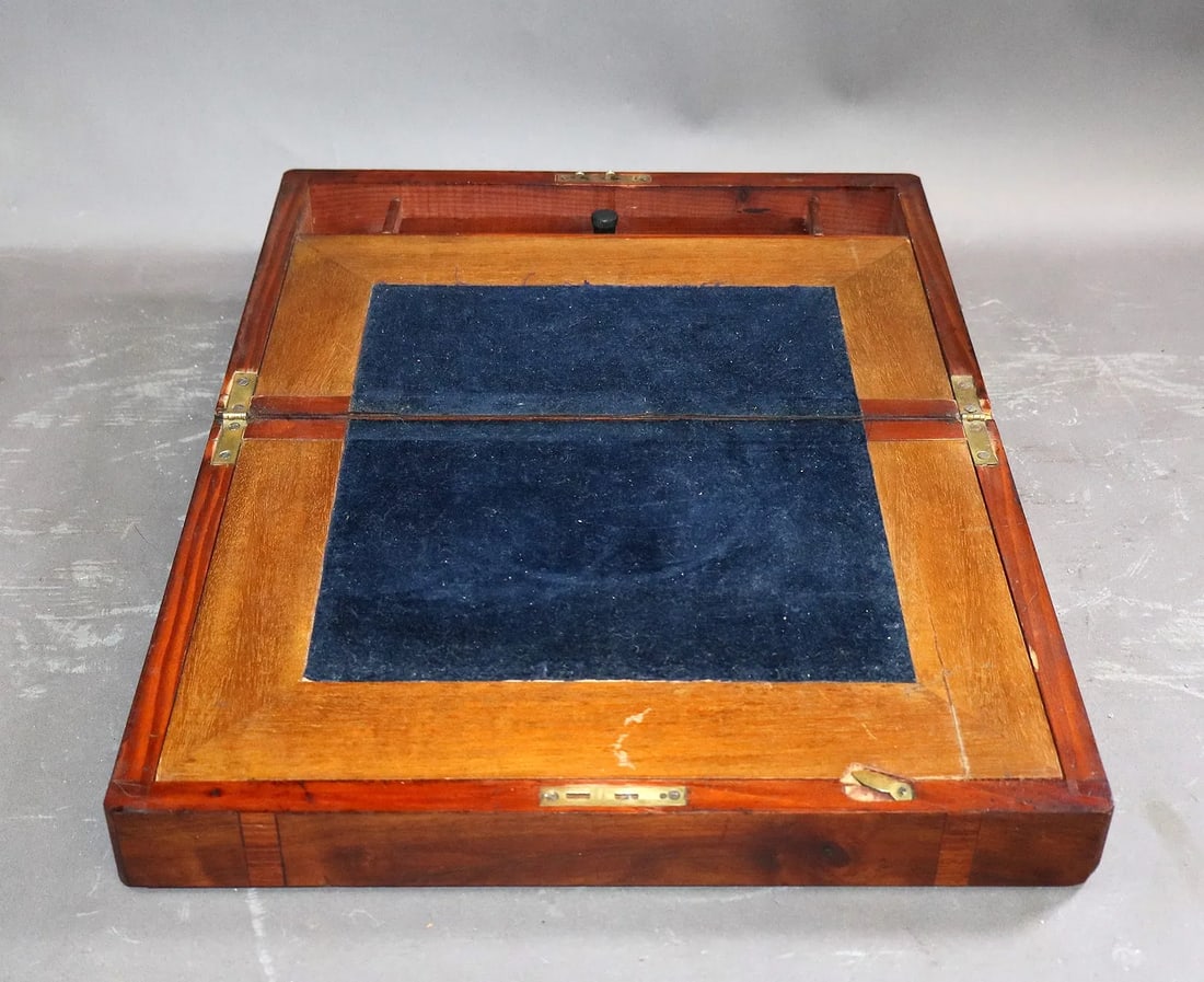 English Inlaid Mahogany Lap Desk / Writing Slope, 19th Century - 4