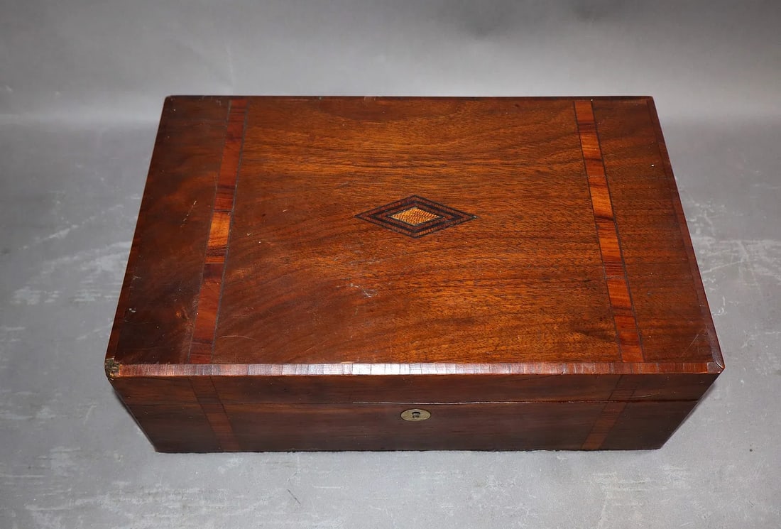 English Inlaid Mahogany Lap Desk / Writing Slope, 19th Century - 5