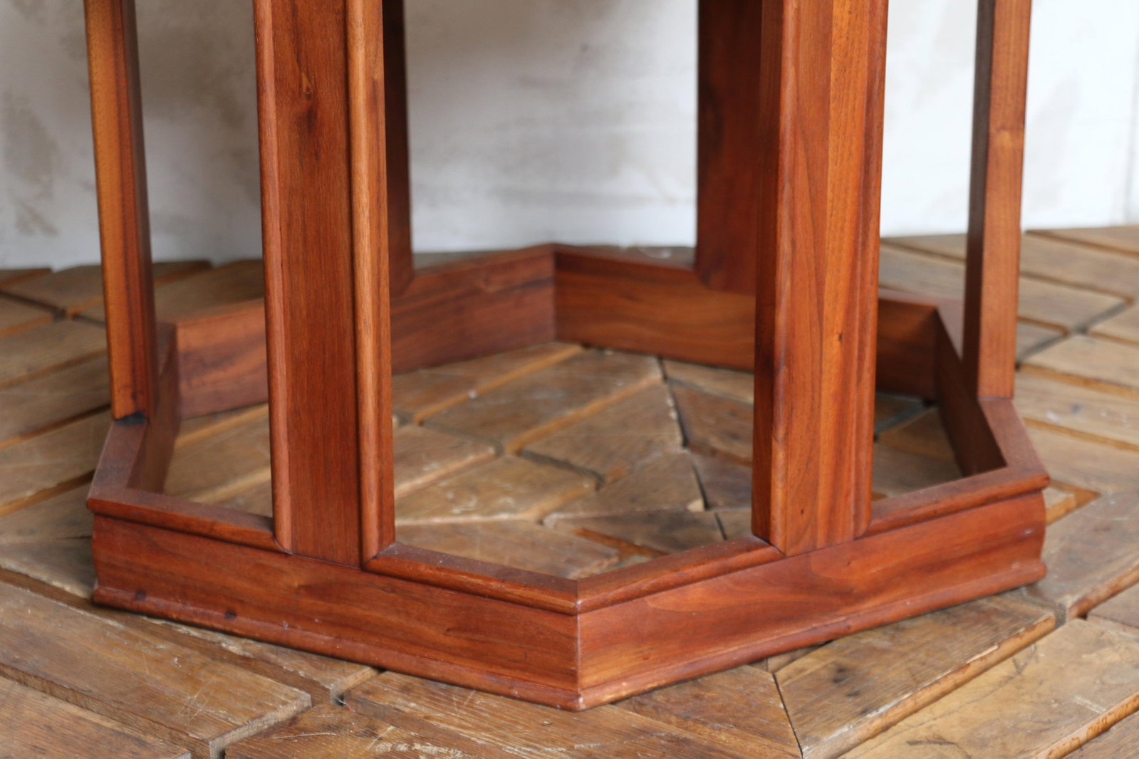 Pair of John Keal for Brown Saltman "Domino" Hexagonal Side Tables | Mid-Century Modern, 1960s - 16