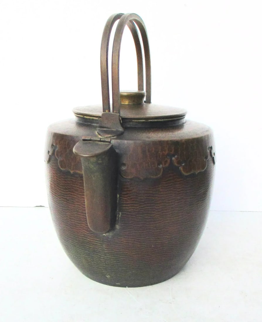 1940s Japanese Hammered Copper Tea Pot - 2