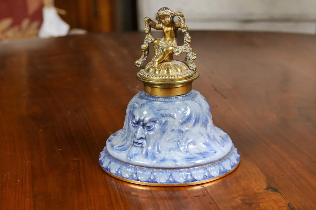 English Victorian Period 19th Century Porcelain Inkwell with Brass Putto Motif - 11