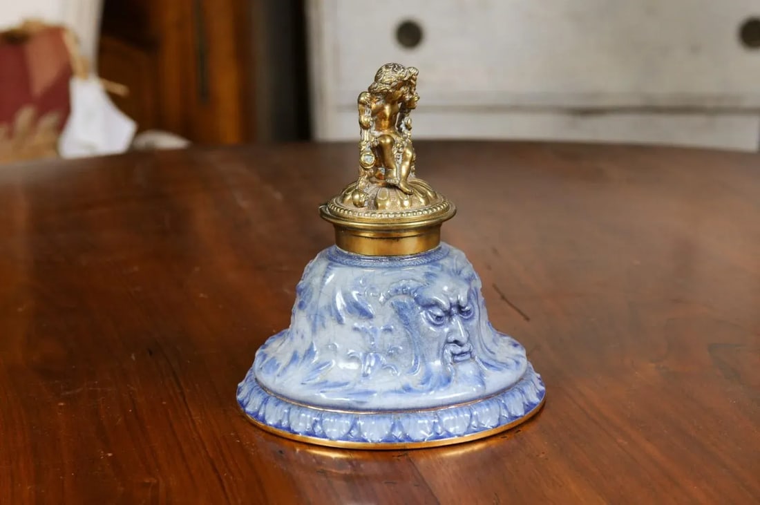 English Victorian Period 19th Century Porcelain Inkwell with Brass Putto Motif - 2