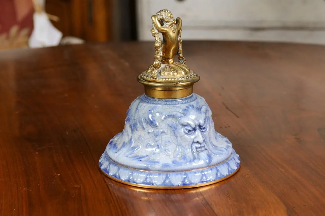 English Victorian Period 19th Century Porcelain Inkwell with Brass Putto Motif - 9